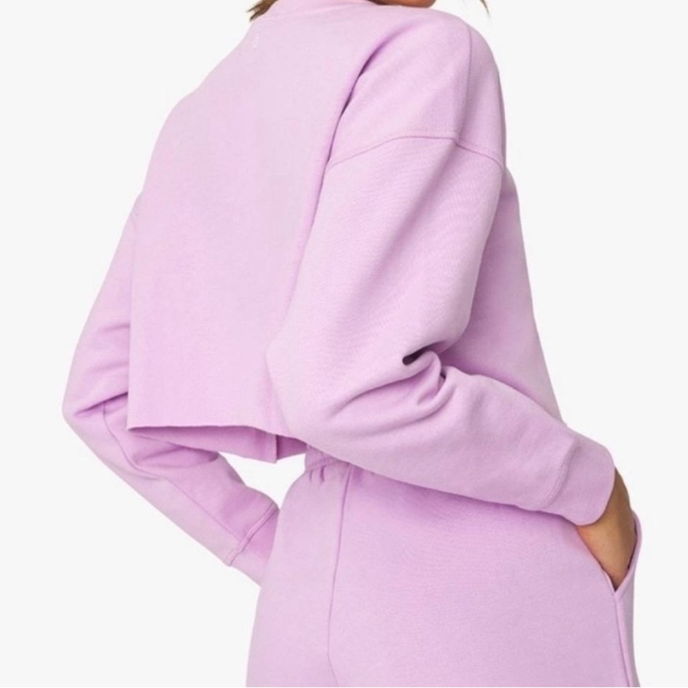 WeWoreWhat lilac pull on short and sweatshirt - Picture 3 of 4